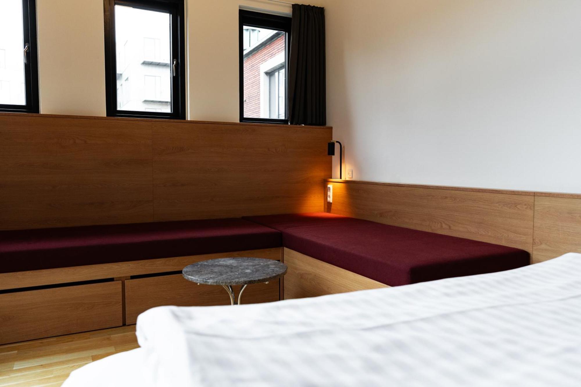Roberta's Society Hostel